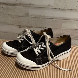 Dansko Stylish Black and White Women's Sneakers